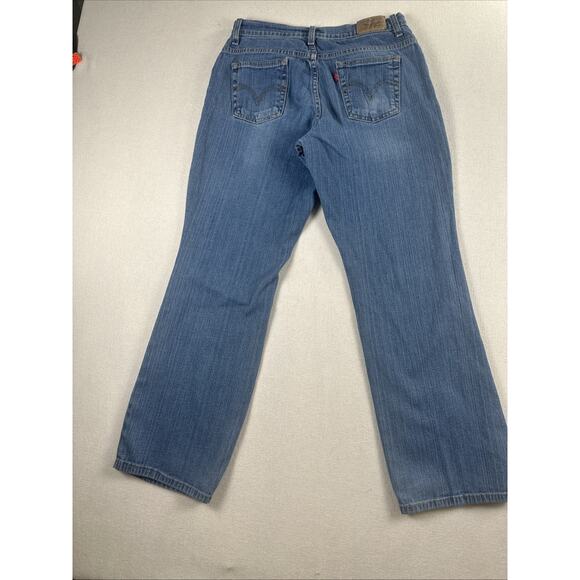 Levi's Women's 550 Relaxed Bootcut Jeans Blue Size 6 Short - Picture 7 of 8